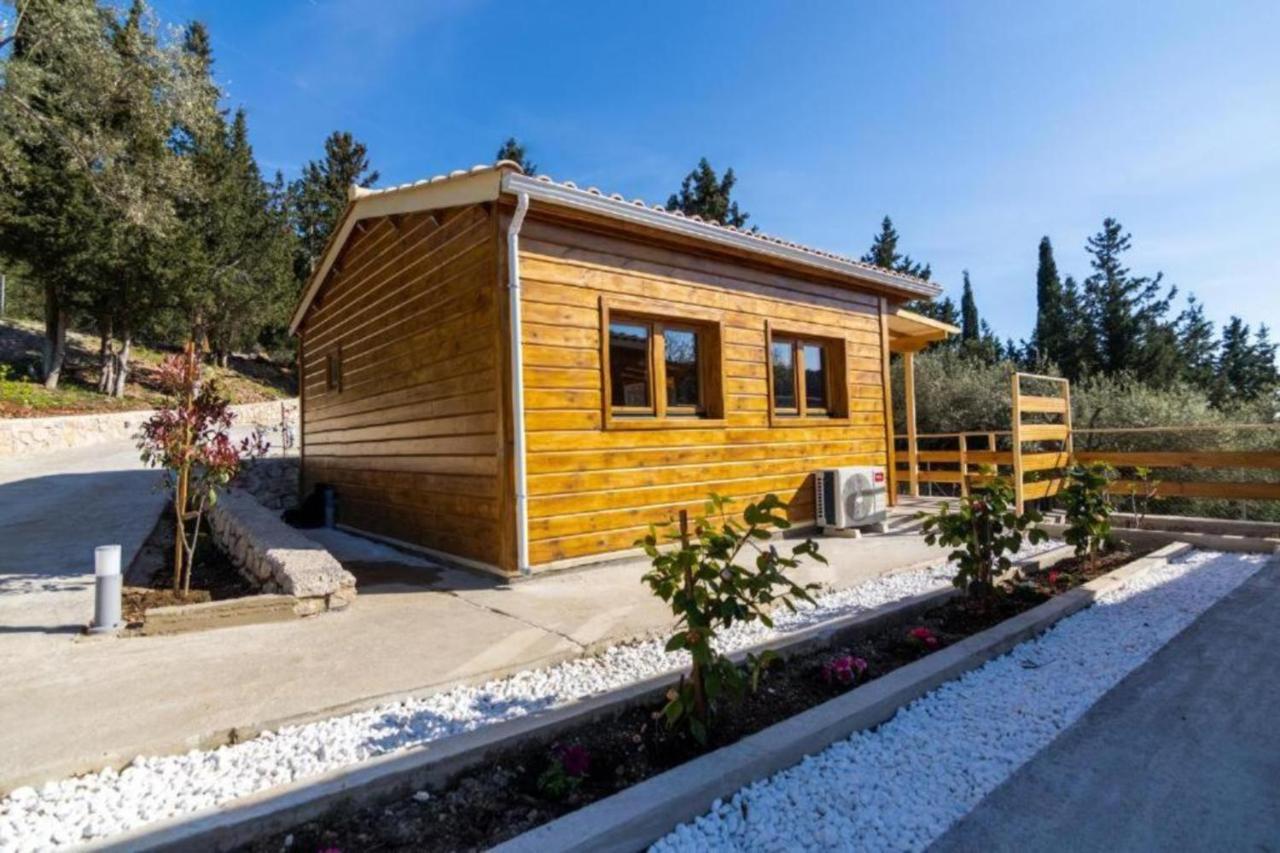 Agrelia Homes Dragano Extérieur photo